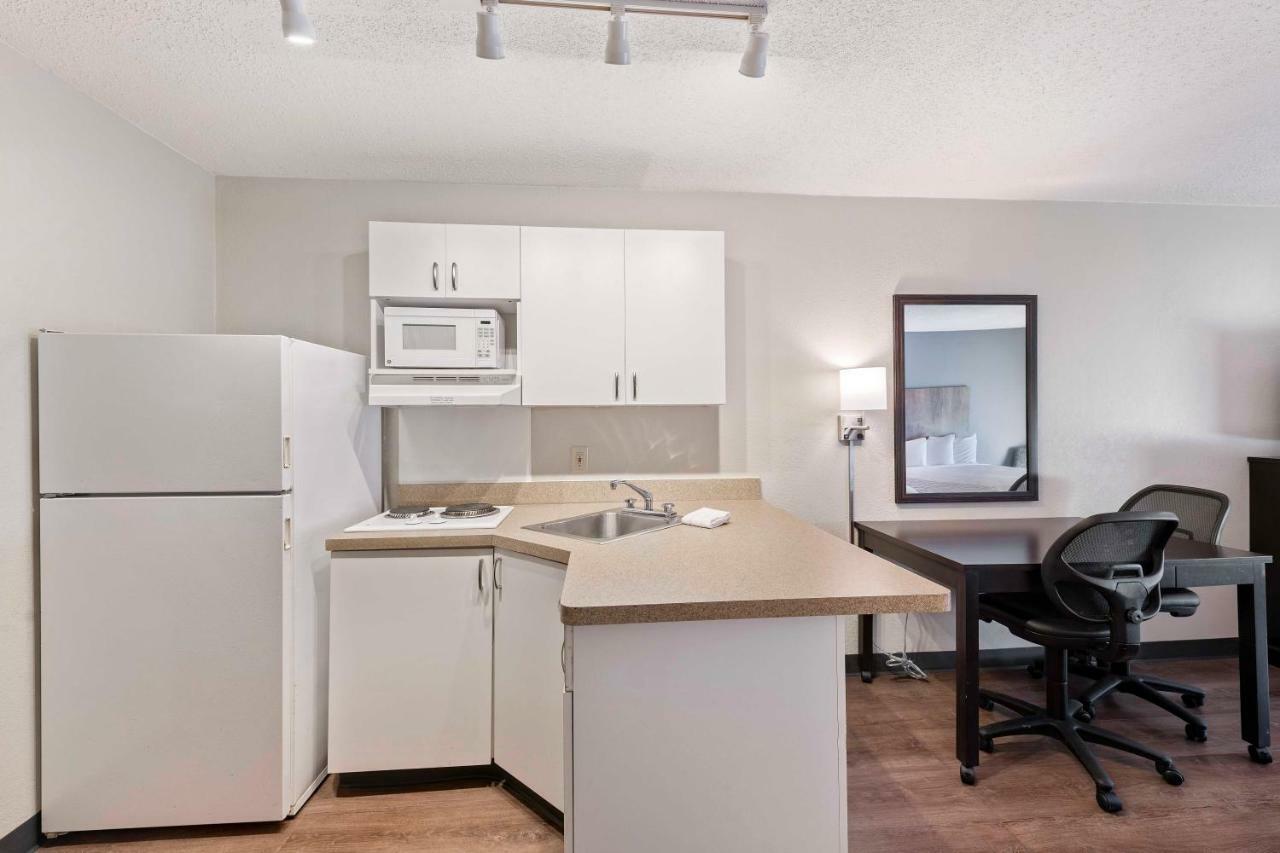 Extended Stay America Suites - Charlotte - University Place Eksteriør bilde